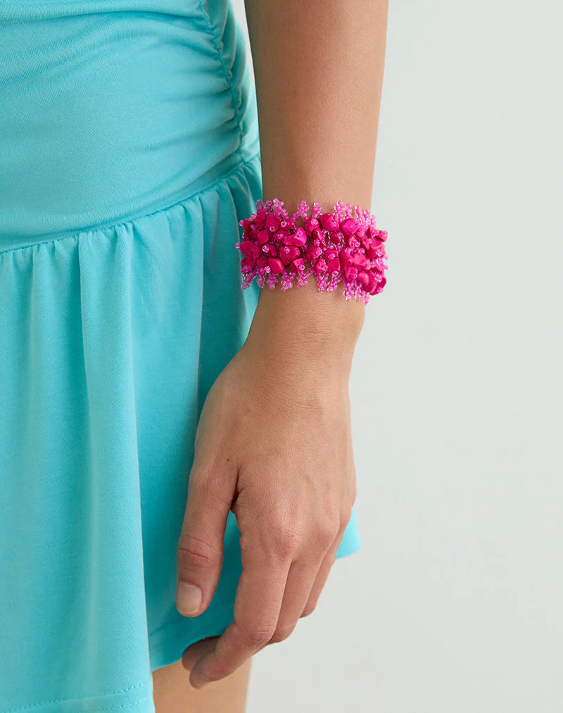NEUE ACCESSOIRES